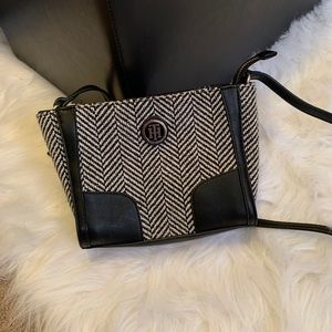 Tommy Hilfiger purse